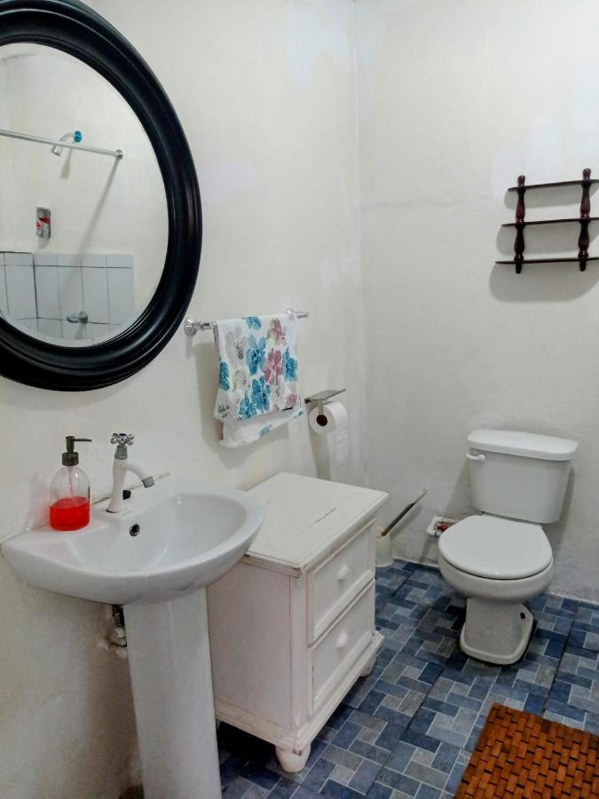 Casa Yoly Hostel Гранада Экстерьер фото