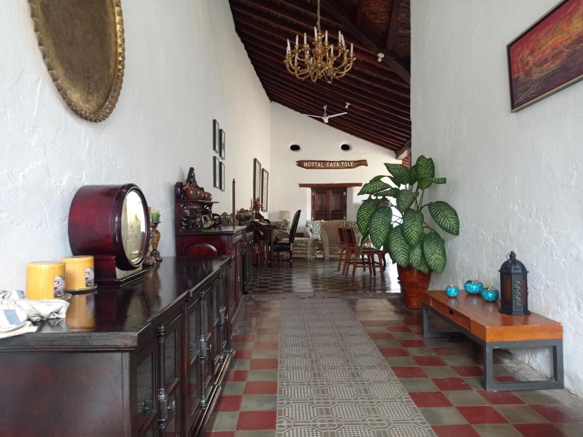 Casa Yoly Hostel Гранада Экстерьер фото