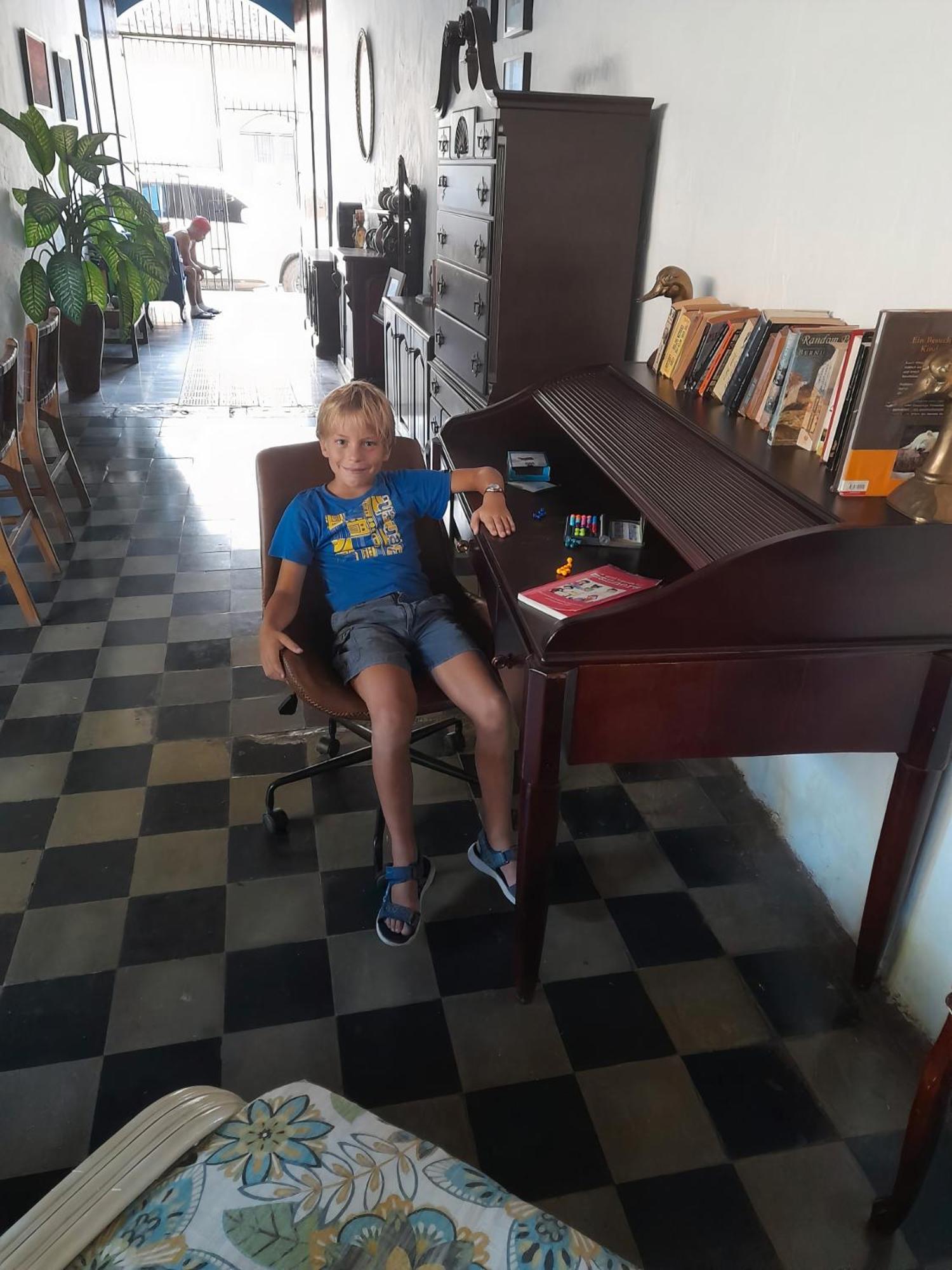 Casa Yoly Hostel Гранада Экстерьер фото