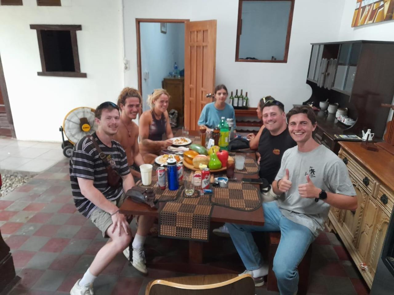 Casa Yoly Hostel Гранада Экстерьер фото